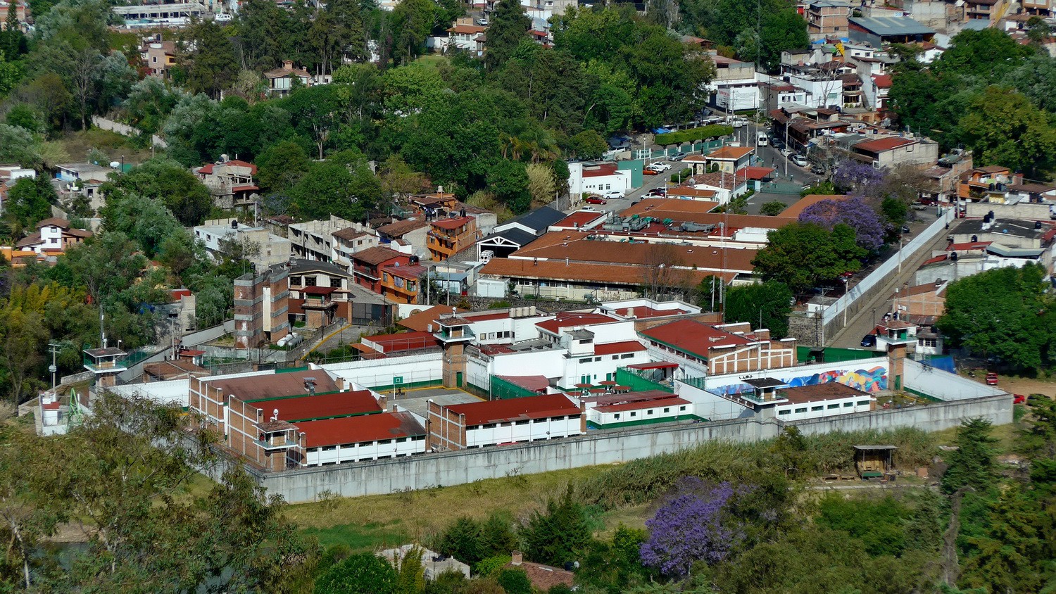 Prison seen from the top of La Peña